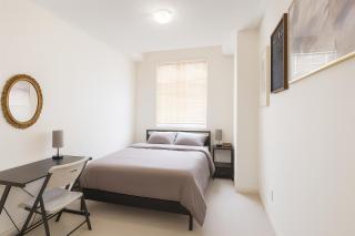 2024 Built Stylish 3BR Cambridge Townhouse with Free Parking, WiFi, Full Kitchen, Laundry, Only 8 Mins to African Lion Safari! Perfect for Family Travel, Group Trips or Work Stays! - 7