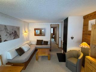 Méribel Mottaret : Appart. Confortable 2 Ch, Balcon, Ski-In/Ski-Out - FR-1-355-50 - 0