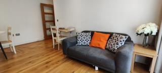 Home at Lees! - London - 2