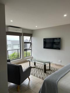 Salt Rock Beach Pad - Ballito - 7