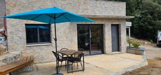 Appartement en rez de villa avec terrasse - Sartène - 1