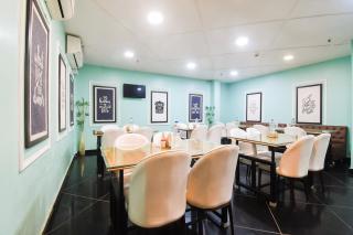 Super Townhouse Near Marine Drive - 6