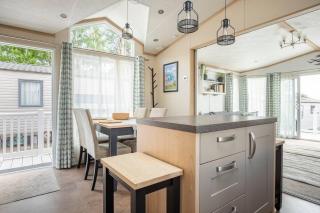 The Woodlark - 7