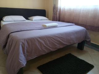 Lee's Home - 3