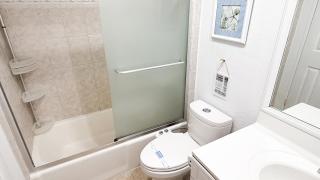 The Tides 1bedroom apt 3rd floor We are on the Beach! - 6