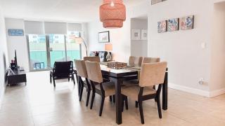 The Tides 1bedroom apt 3rd floor We are on the Beach! - Hollywood - 1