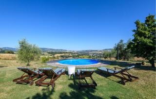 Gorgeous Home In Terre Roveresche - - 0