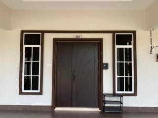 Delima Guesthouse 3 bedroom,2 toilet - 7