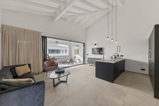 Tropical Escape - CBW366 - 8 - 8