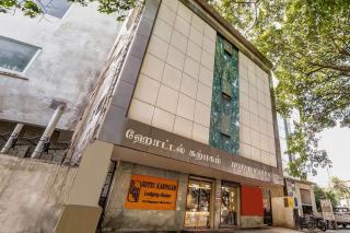 Hotel Karpagam Lodging House Nr Railway Station & Gandhipuram bus stand - 8