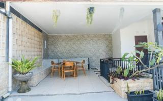 Euro House at Ubud Countryside - Ubud - 1