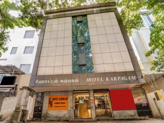 Hotel Karpagam Lodging House Nr Railway Station & Gandhipuram bus stand - 9