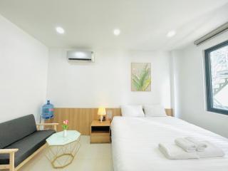 503 Kiwi Mordern Studio With Kitchen & Balcony - 4