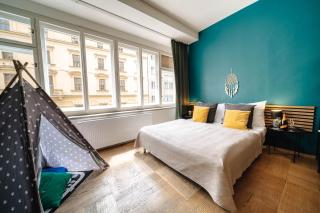 Cityscape Charm Spacious 3 Bedroom Haven for 7 - Prag - 2