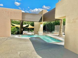 Sabino Canyon Condo with a Pool and Spa - Tucson - 4