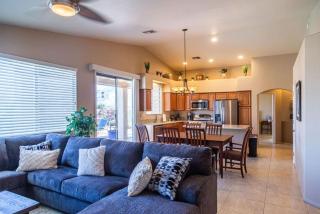 Mountain View Beauty with Pool - Tucson - 8