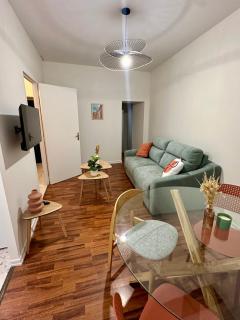 Une terrasse à 200m de la cathédrale - 4 personnes - logement entièrement rénové - 0