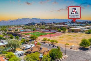 Centrally located near The U of A go Wildcats - Tucson - 6
