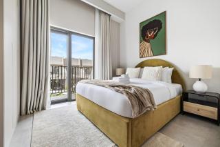 New 2.5 BR Villa With PS5 and Garden Near Dubai Mall - 8