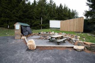 Leatherbark 202B 2BR 2BA Cute Cozy Gated Parking - 3