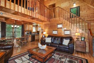 Tucked Inn Hot Tub Grill Fireplace MORE - Sevierville - 6