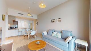 Studio One - Sleek One Bedroom with City View - 4