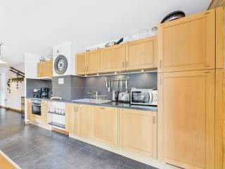 Appartement de Standing - 7 Pers, 85m², Proche Télécabine des Chavannes, Les Gets - FR-1-623-68 - 1