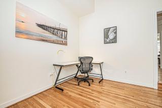 Quiet Escape with Easy DC Access-5BRMs Free Prking - 1