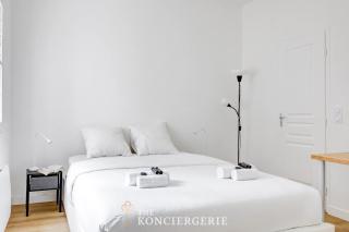 Face a l'eglise Saint Merri Elegance et calme - Paris - 8