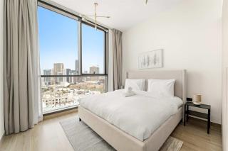 Modern 1BR in JVC with Pool Gym and Parking - 8