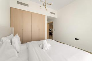 Modern 1BR in JVC with Pool Gym and Parking - 6