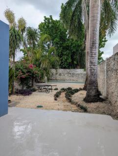 Casa Kiiwik - Luxury Property with a Private Outdoor Pool and Parking in Central Merida - 7