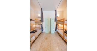 House of Nissus Hostel - 4