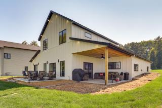 Lake Wapogasset Home with Dock 7 Mi to Amery - 8