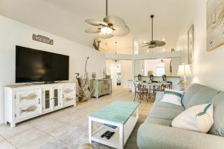 5 Mi to Naples Beach - Getaway with Screened Lanai! - Naples - 0
