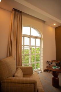 Cityscape Rooms & Suites - 5