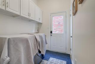 S & M Living - Hamilton - 6