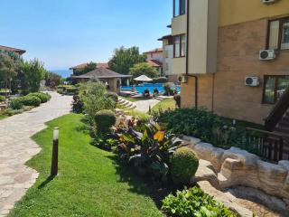 Apartment Garden of Eden - 9