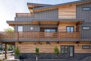 Luxe Retreat by Canadian Rockies Vacation Rentals - 7