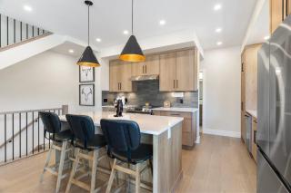Luxe Retreat by Canadian Rockies Vacation Rentals - 1