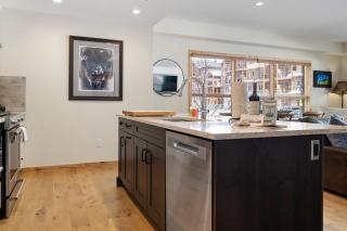 Spring Creek Corner Condo by Canadian Rockies Vacation Rentals - 5