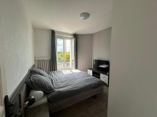 Appartement lumineux et spacieux avec 2 chambres - 8