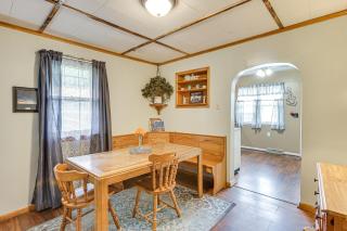 Dtwn Belleville Home with Yard Less Than 1 Mi to High Banks - 4