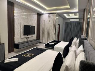The signature Hotal - 4
