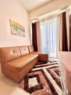 1727Inspiria Tower, beside Mall - 3