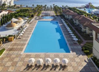 Radisson Blu Resort & Spa Cesme - Çeşme - 2