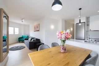 Renovated flat Terrace 2 bedrooms 2 bathrooms - 8