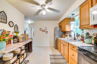 10 Mi to Crystal River Home in Citrus County - 2