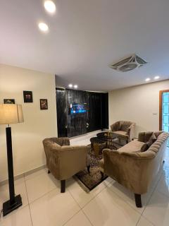 The Luxe Stop - Islamabad - 5