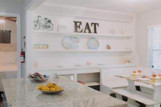 Coastal Haven by Next Step Property Management - 6